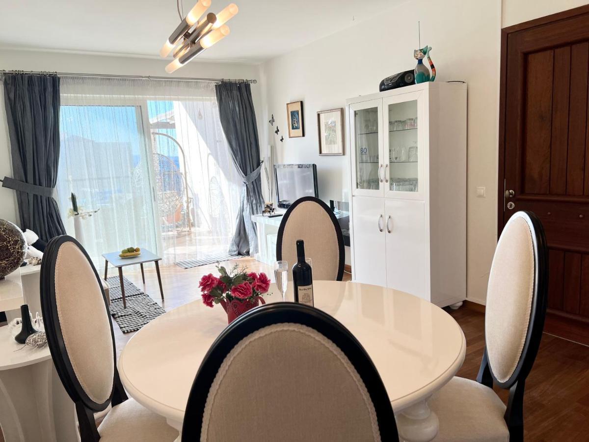 Odyssey Beach Front Apartment 하니아 외부 사진