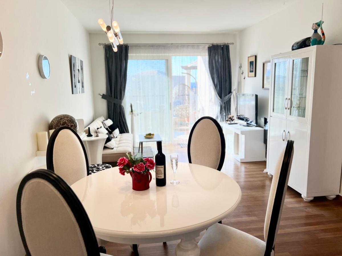 Odyssey Beach Front Apartment 하니아 외부 사진